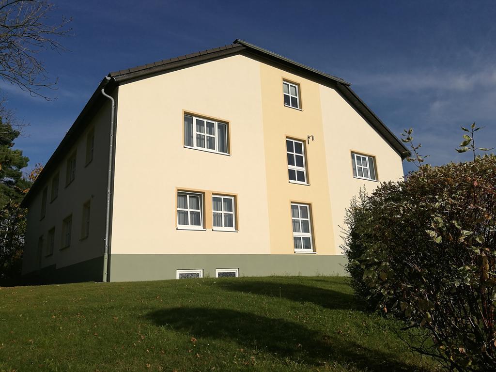 Hotel & Restaurant Bergfried Saalfeld Saale Exterior photo
