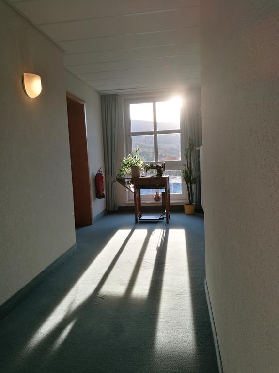 Hotel & Restaurant Bergfried Saalfeld Saale Exterior photo